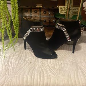 Beautiful Black new shoe